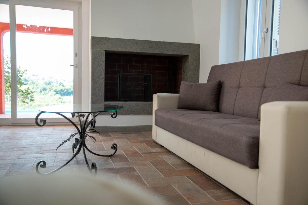 Luxury Villa Arianna Tarano Exterior photo