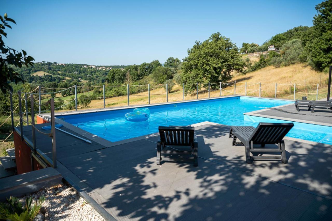 Luxury Villa Arianna Tarano Exterior photo